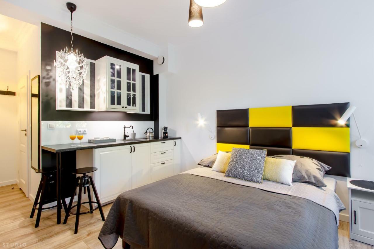 Clicktheflat The Warsaw Rising Museum Apartments Εξωτερικό φωτογραφία